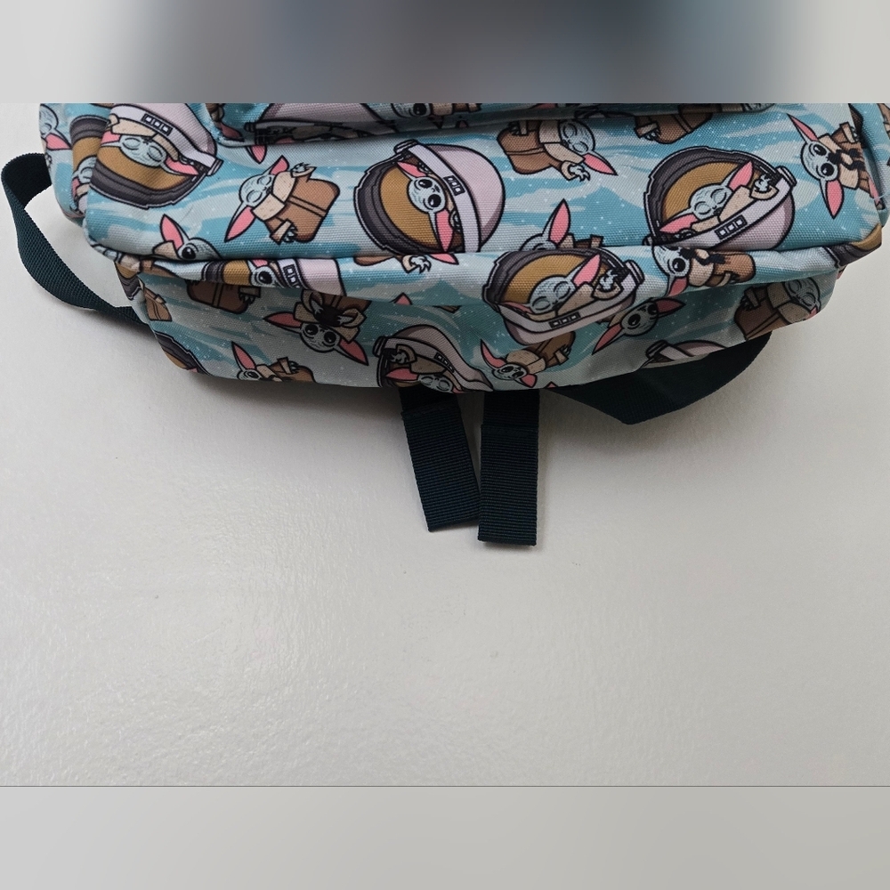 Star Wars Loungefly Baby Yoda Backpack NWOT - Picture 3 of 6